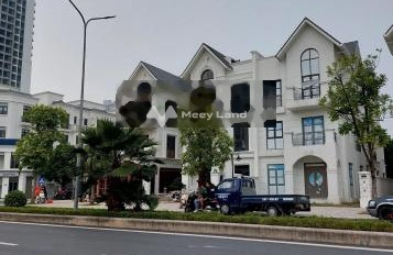 Bán biệt thự, bán ngay với giá quy định 8.8 tỷ diện tích mặt tiền 68m2 vị trí thuận lợi tọa lạc gần Văn Giang, Hưng Yên-02