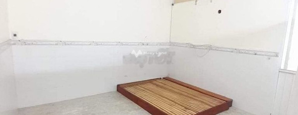 Diện tích chính là 72m2, cho thuê nhà ở vị trí đặt ở trong Hòa Cường Bắc, Hải Châu, căn nhà bao gồm có 2 phòng ngủ, 2 WC pháp lý rõ ràng-02