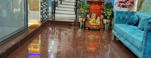 Vị trí thuận lợi tọa lạc ngay trên Tân Phong, Quận 7 bán nhà bán ngay với giá thương mại 22 tỷ có diện tích chính 126m2 hãy nhấc máy gọi ngay-02