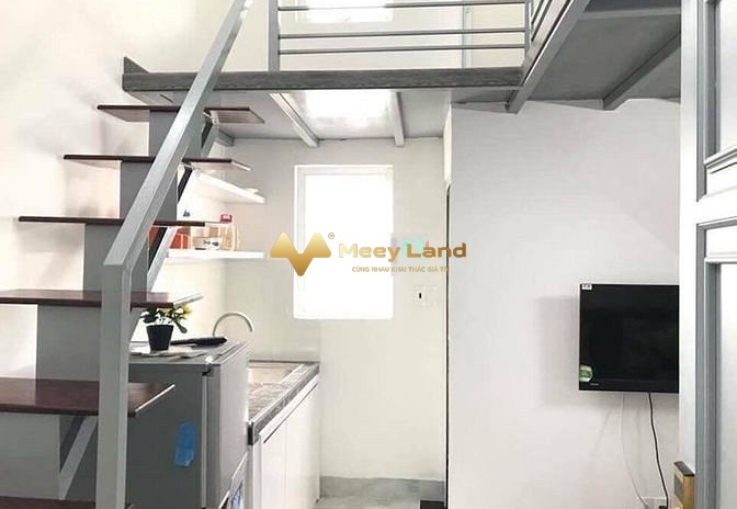 Có diện tích là 40 m2 cho thuê condotel vào ở luôn giá mong muốn chỉ 5.5 triệu/tháng vị trí tiện lợi Đường Trần Trọng Cung, Quận 7, tổng quan bao gồm ...