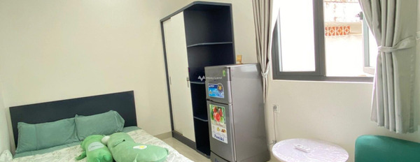 Cách Mạng Tháng Tám, Hồ Chí Minh diện tích 35m2 1 phòng ngủ cho thuê phòng trọ tổng quan có Đầy đủ, 1 WC ban công view đẹp-03