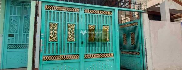 Tổng quan ngôi nhà này gồm 3 PN bán nhà giá bán đặc biệt từ 7.5 tỷ có diện tích chung là 90m2 nằm tại Nguyễn Hồng Đào, Tân Bình-03