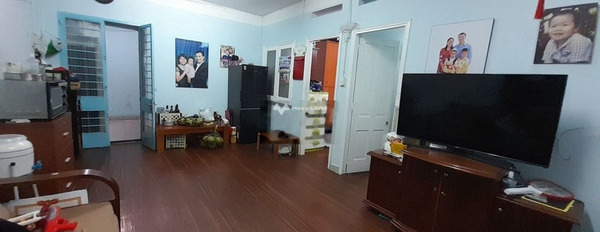 Trong căn hộ 2 PN, bán căn hộ tọa lạc tại Phường 10, Hồ Chí Minh, nhìn chung có tổng 2 phòng ngủ, 1 WC phong thủy tốt-03