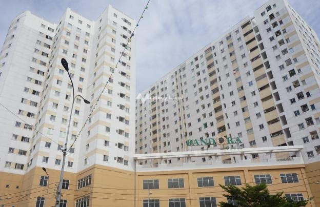 Vô cùng gấp cho thuê căn hộ chung cư, có diện tích quy ước 53m2 giá thuê 4 triệu/tháng vị trí thích hợp Hóc Môn, Hồ Chí Minh, hướng KXĐ vị trí tốt-01