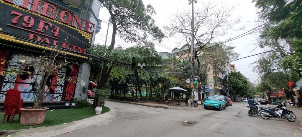 Bán nhà có diện tích chính 51m2 vị trí thuận lợi gần Nghiêm Xuân Yêm, Hoàng Mai bán ngay với giá từ 15.1 tỷ căn nhà có 5 phòng ngủ, 4 WC