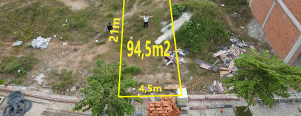Cần bán gấp lô 94m2 thổ cư full, trong khu nhà ở Vietsing Phú Chánh-03