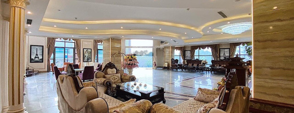 Bán khách sạn Hải Hoà Tĩnh Gia Thanh Hoá DT 698m2 x 12T x MT 108m giá 89 tỷ có thương lượng -02
