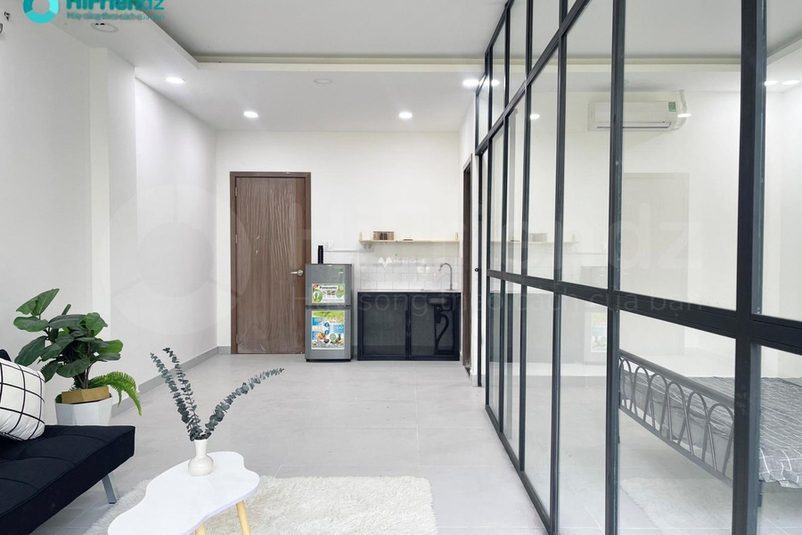 Căn hộ 1 PN, cho thuê căn hộ mặt tiền nằm ở Phú Hữu, Quận 9, trong căn hộ nhìn chung có tổng 1 phòng ngủ, 1 WC trao đổi trực tiếp-01