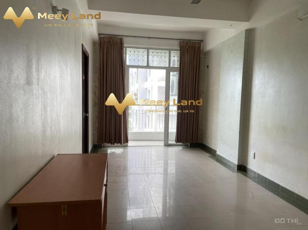 Cho thuê căn hộ với dt khoảng 63 m2 vị trí mặt tiền nằm ở Đường Nguyễn Thị Nhỏ, Hồ Chí Minh vào ở luôn giá đàm phán 7.2 triệu/tháng, 1 WC vị trí siêu ...-01