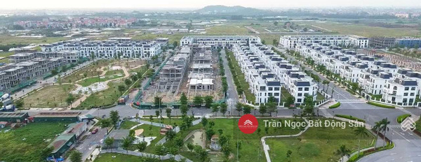 Bán liền kề vị trí ngay tại Thanh Lâm, Hà Nội giá bán cực mềm từ 6.4 tỷ diện tích gồm 1238m2, hướng Đông - Nam, nhà này gồm 3 phòng ngủ-03