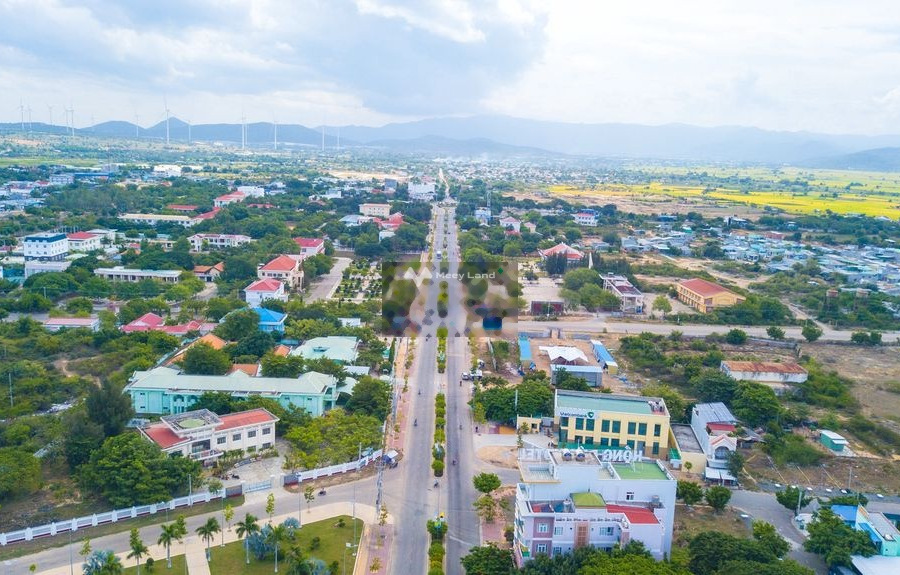 Giá sang tên 800 triệu bán đất với diện tích rộng 120m2 mặt tiền tọa lạc ngay Tuy Phong, Bình Thuận, hướng Đông Bắc-01