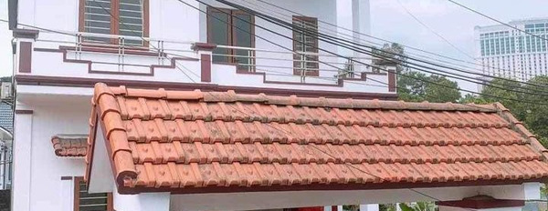 Chính chủ gia đình chuyển định cư bán nhà 2 tầng mái thái tại Hà Trung, Hạ Long-03