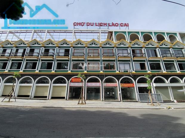 Nợ ngân hàng bán cửa hàng với tổng diện tích 11m2 vị trí đẹp nằm tại Nguyễn Huệ, Lào Cai bán ngay với giá khủng chỉ 2.5 tỷ-01