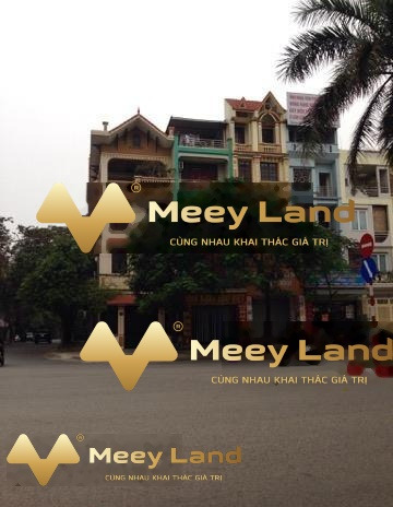 Cho thuê nhà vị trí đẹp ngay tại Nguyễn Khuyến, Hà Nội