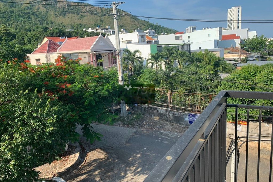 Vị trí tiện lợi Vĩnh Hòa, Nha Trang, cho thuê chung cư thuê ngay với giá siêu tốt 3 triệu/tháng, căn hộ này có 1 PN, 1 WC vị trí đắc địa-01