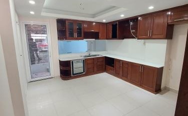 Bán nhà có diện tích chính 70m2 vị trí mặt tiền tọa lạc ngay Phường 12, Hồ Chí Minh vào ở ngay giá cực mềm 9.7 tỷ trong căn này bao gồm 3 phòng ngủ-03