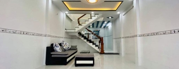 Cho thuê nhà tọa lạc ngay ở Phú Nhuận, Hồ Chí Minh, giá thuê khoảng từ 14.5 triệu/tháng với diện tích khoảng 56m2, trong nhà có tất cả 4 phòng ngủ-02