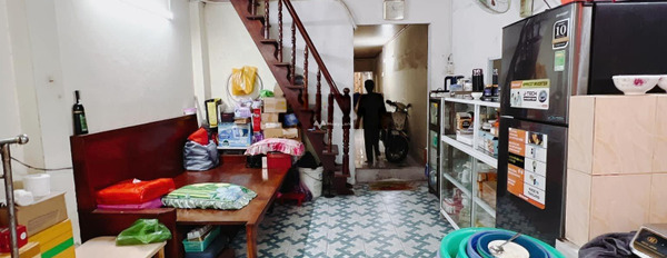Nhà gồm 3 PN bán nhà ở có diện tích chung 94m2 vị trí tiện lợi Xóm Chiếu, Hồ Chí Minh-02