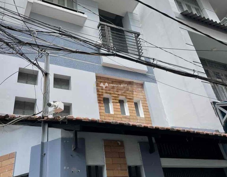 Cho thuê nhà vị trí đặt tại Chu Văn An, Hồ Chí Minh, giá thuê giao động từ 15 triệu/tháng diện tích sàn là 45m2, căn này gồm có 3 phòng ngủ-01