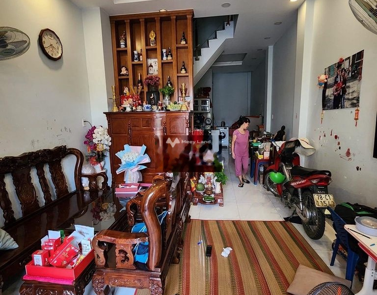 Tổng quan bên trong nhà có 2 phòng ngủ bán nhà bán ngay với giá chính chủ chỉ 2.41 tỷ diện tích khoảng 49.5m2 vị trí đặt ngay Bình Thạnh, Hồ Chí Minh-01