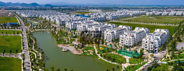 Ngôi nhà bao gồm 4 phòng ngủ, bán nhà ở diện tích rộng 1225m2 bán ngay với giá đàm phán 7.9 tỷ vị trí thuận lợi nằm tại Hoa Hồng, Đông Hải-02