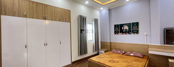 Nhà có 3 phòng ngủ, cho thuê nhà, giá thuê đặc biệt chỉ 8 triệu/tháng diện tích rộng rãi 100m2 vị trí tốt đặt nằm ngay Phạm Ngọc Thạch, Phú Mỹ-02