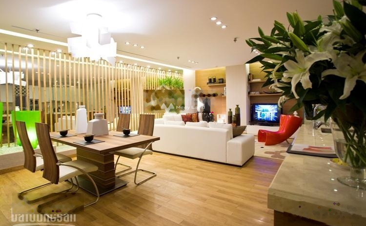 Giá 3.5 tỷ, bán chung cư có diện tích khoảng 100m2 mặt tiền nằm ngay ở Chính Kinh, Thanh Xuân, căn hộ tổng quan có 2 PN, 2 WC sổ hồng chính chủ