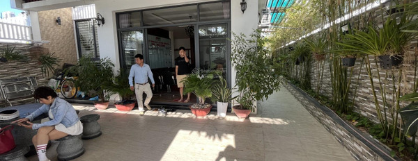 Nha Trang, Khánh Hòa, bán biệt thự, bán ngay với giá cơ bản 9.9 tỷ với diện tích thực 210m2, nhà này gồm có 4 phòng ngủ thuận tiện đi lại-02