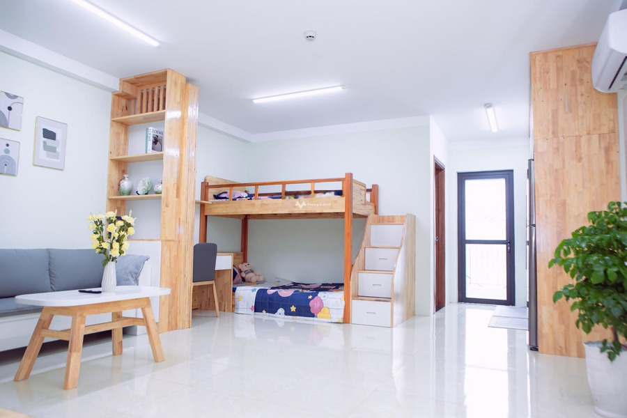 Ở Trần Quang Diệu, Quy Nhơn bán chung cư bán ngay với giá vô cùng rẻ 616 triệu, căn này gồm có 2 phòng ngủ, 1 WC giá rẻ bất ngờ-01