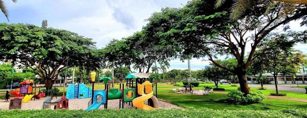 Vị trí dự án nằm ngay trên Melosa Garden, bán liền kề vị trí mặt tiền nằm ở Phú Hữu, Quận 9 giá bán cực rẻ từ 10.5 tỷ có diện tích chung là 108m2-03