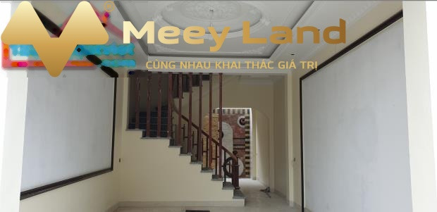 Nằm tại Phù Nghĩa, Nam Định, bán nhà, vào ở luôn giá rẻ 1.55 tỷ dt 54 m2, tổng quan bên trong nhà gồm 3 phòng ngủ cám ơn quý khách đã đọc tin cảm ơn đ...-01
