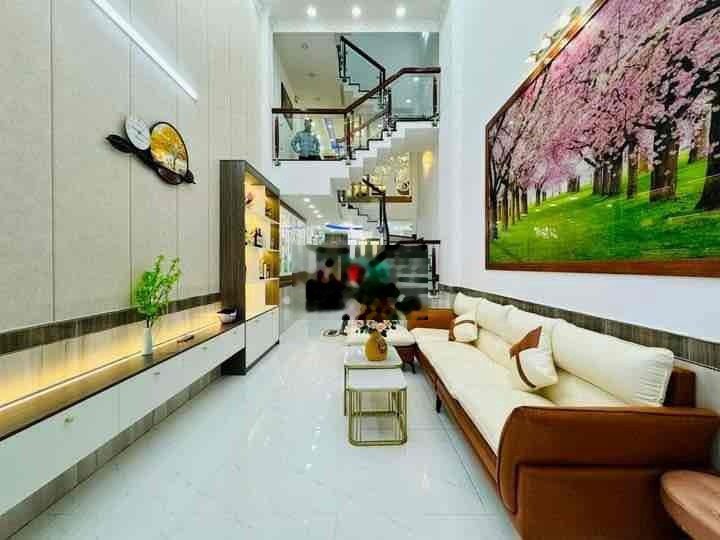 Bán Nhà Gò Vấp, Quang Trung, 4 Tầng, 45 m2, HXH, Giá 5.x tỷ -01