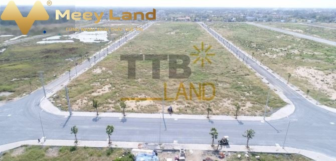 Làm ăn đói kém bán kho bãi với dt là 5000 m2 mt sát bên 50 mét vị trí đặt gần Tỉnh Lộ 826, Cần Đước bán ngay với giá bàn giao chỉ 14.5 tỷ đường di chu...-01