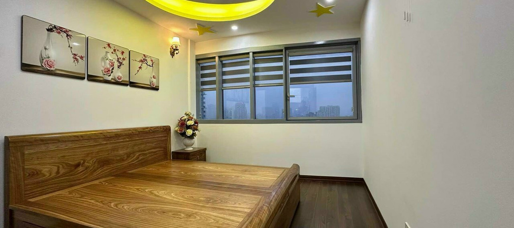 Bán căn hộ Hateco Laroma Huỳnh Thúc Kháng 137m2 3 phòng ngủ 3 vệ sinh căn góc nhà mới đẹp đủ đồ giá 13,5 tỷ