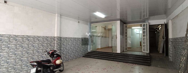 Cho thuê nhà vị trí đặt ngay trên Trường Thọ, Hồ Chí Minh, giá thuê chính chủ 18 triệu/tháng có một diện tích 132m2, căn này bao gồm 5 phòng ngủ-03