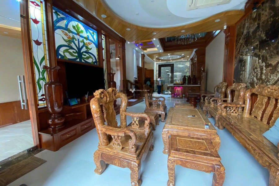 Nhà gồm 6 phòng ngủ bán nhà ở có diện tích rộng 160m2 giá bán cực kì tốt 20.5 tỷ vị trí đặt tọa lạc tại Tân Phú, Hồ Chí Minh-01