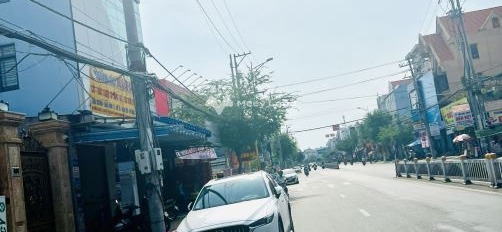 Ở Rạch Dừa, Bà Rịa-Vũng Tàu, bán nhà, bán ngay với giá sang tên 7.99 tỷ diện tích 80m2, nhà nhìn chung bao gồm 2 PN ở lâu dài-02