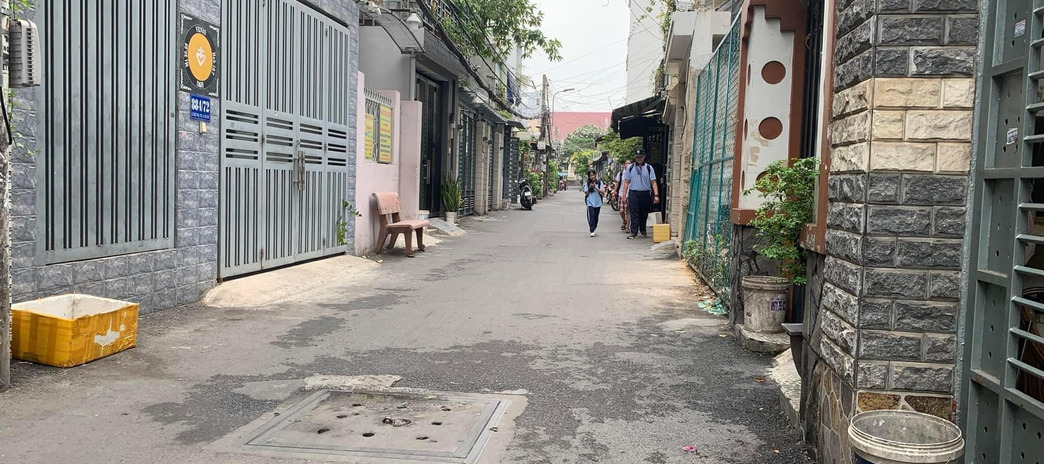 Cần bán nhà mặt phố quận Gò Vấp, Hồ Chí Minh, giá 13,6 tỷ