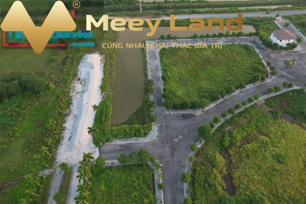 Cần tiền ra đi gấp bán mảnh đất, 90 m2 giá bán cực sốc chỉ 2.7 tỷ vị trí thuận lợi tọa lạc trên Xuân Lâm, Thuận Thành, với lộ chính ngang 8 mét lh thư...