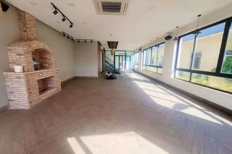 Cho thuê sàn văn phòng thuê ngay với giá thương lượng 17 triệu/tháng vị trí đẹp nằm trên An Hải Đông, Đà Nẵng với diện tích chuẩn 140m2-01
