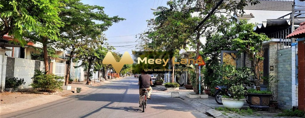 Có dt thực là 137 m2 bán đất giá sang tên chỉ 4 tỷ-03