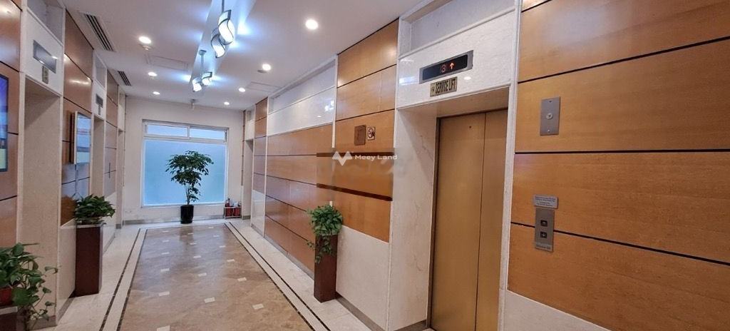 Bán căn hộ vị trí đặt ngay tại Vĩnh Phúc, Vĩnh Phúc có diện tích quy ước 90m2 trong căn hộ này Nội thất cao cấp