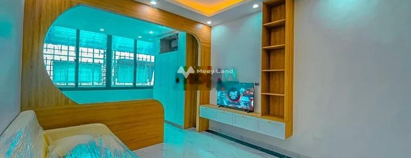 Giá bán đặc biệt 2.28 tỷ bán nhà có diện tích chung 39m2 vị trí tại Bà Triệu, Hà Nội tổng quan căn này có 1 phòng ngủ 1 WC liên hệ chính chủ-02