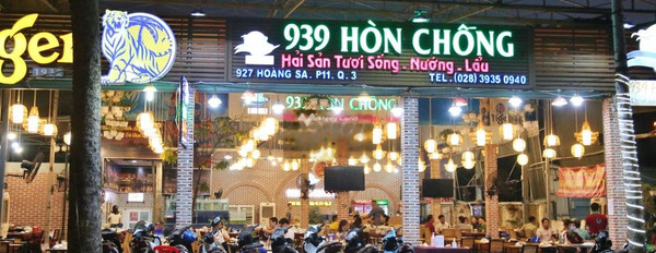 Thuê ngay với giá cực rẻ chỉ 30 triệu/tháng cho thuê mặt bằng diện tích là 250m2 tọa lạc ngay trên Mỹ An, Đà Nẵng khuôn viên rộng rãi-02