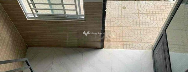 Có diện tích chuẩn 20m2 cho thuê phòng trọ vị trí mặt tiền tọa lạc ngay tại Nguyễn Văn Cừ, Long Tuyền tổng quan trong phòng gồm Nhà trống giá ưu đãi-02