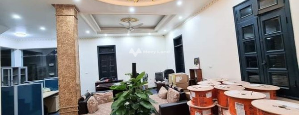 Bán biệt thự vị trí mặt tiền nằm tại Đồng Tâm, Hai Bà Trưng giá bán cạnh tranh từ 27 tỷ có diện tích thực 126m2, trong căn nhà này gồm 6 PN-03