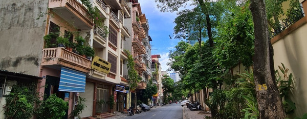 Cho thuê nhà riêng phố Hoàng Sâm, 90m2, 5 tầng, mặt tiền 5,5m, ô tô đỗ cửa, 35 triệu-03