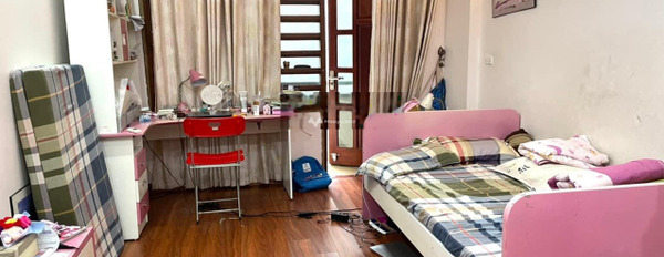 Nhà 3 phòng ngủ bán nhà giá bán cực rẻ từ 3.9 tỷ diện tích 30m2 vị trí hấp dẫn ngay tại Khương Trung, Thanh Xuân-03