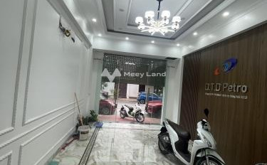 Cho thuê nhà với diện tích thực 60m2 vị trí đẹp tọa lạc ngay tại Lê Hồng Phong, Đông Khê giá thuê hạt dẻ 25 triệu/tháng, tổng quan bên trong nhà 3 PN-02