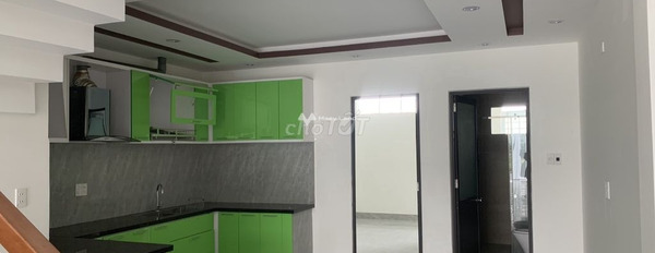 Diện tích 100m2 bán nhà ở vị trí đặt tọa lạc ngay tại Hòa Xuân, Cẩm Lệ hướng Đông trong nhà có tổng cộng 4 phòng ngủ 2 WC liên hệ chính chủ.-03